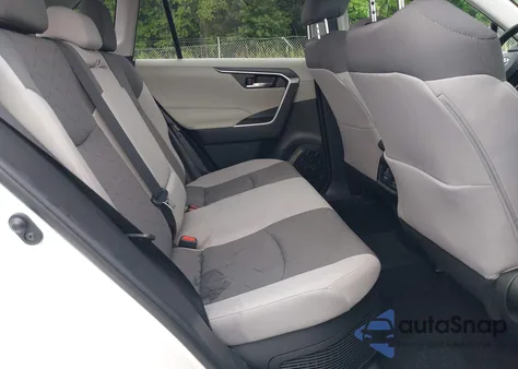 2021 Toyota Rav4 Hybrid Xle z USA, uszkodzony, nr VIN 4T3RWRFV0MU012339